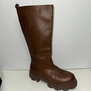 Steve Madden Priority Cognac Leather Chunky Lug Size 10 Round Toe Pull On Boots